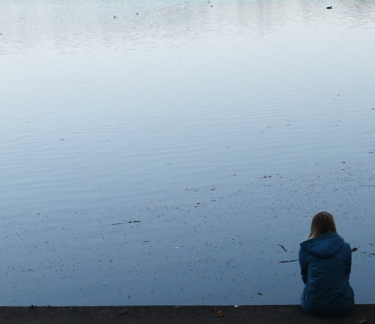 Lauras cīņa ar epilepsiju: draugi novērsās, no darba nācās aiziet